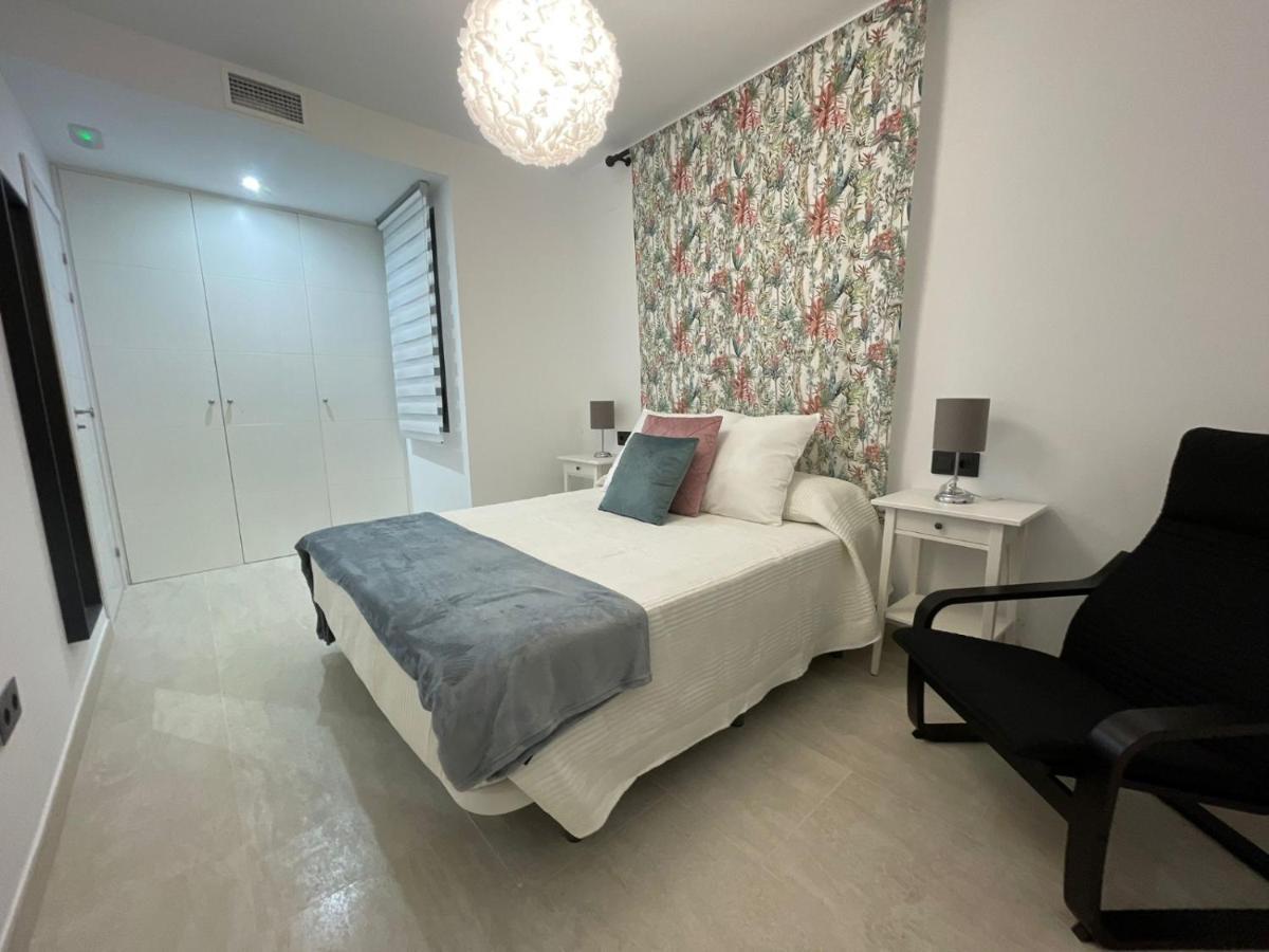 Lhome Cádiz Buitenkant foto
