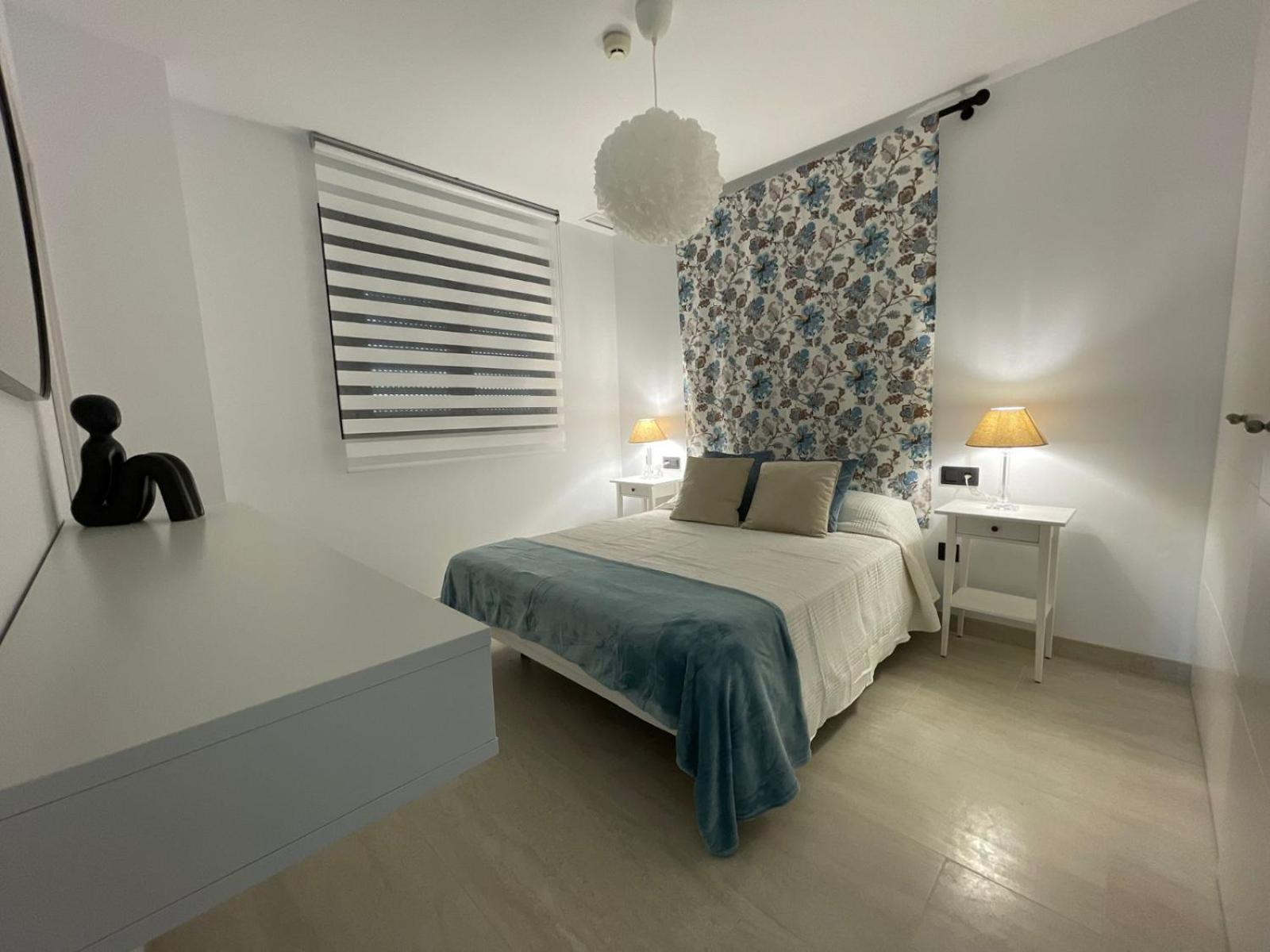 Lhome Cádiz Buitenkant foto